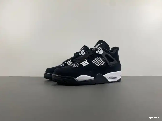 4 THUNDER